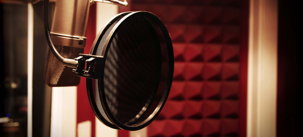 Vocal_booth.jpg Vocal_booth.jpg